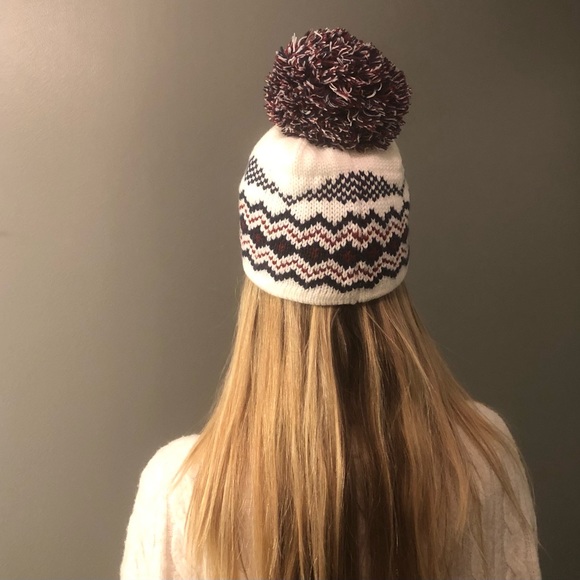 Timberland Nordic Style Beanie with Pom Pom. - Picture 5 of 14